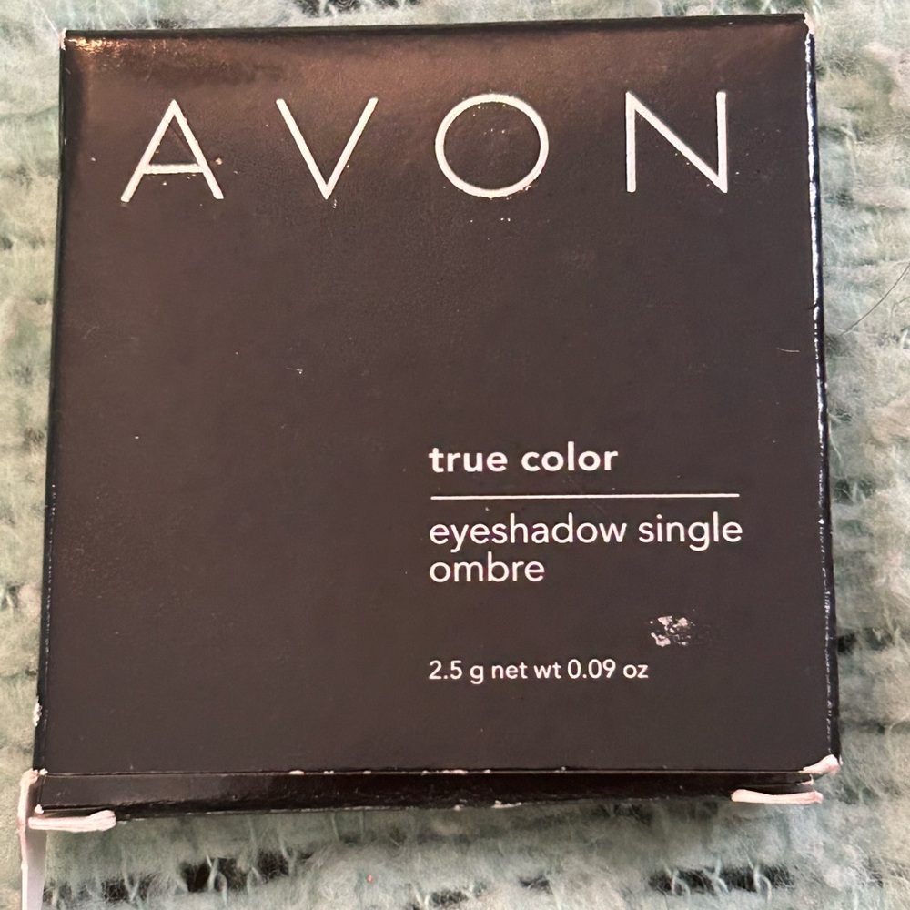 Avon True Color Eyeshadow Single. Golden Peach.